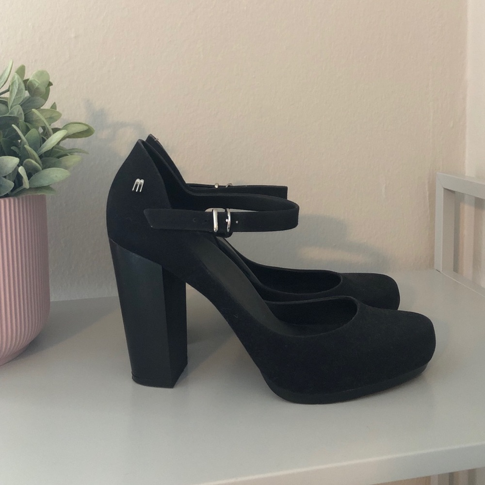 Melissa black heels